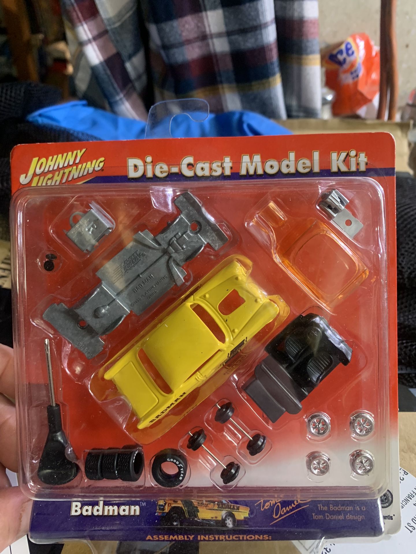 Johnny Lightning Die Cast Model Kit / NASCAR Bill Eliot Race cars