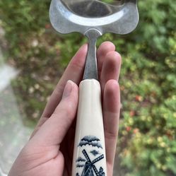 Vintage Delft Elesva Cheese Slicer With Blue Windmill Ceramic Handle 