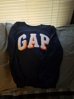 Boys gap sweater size 8