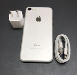 iPhone 7 128GB Factory Unlocked