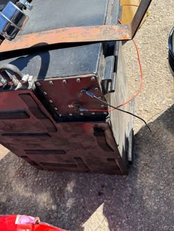 Early bronco 66-77 23 gallon gas tank