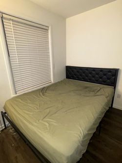 Queen size bed