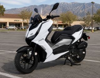 AMIGO T300 EFI – 300CC GAS SCOOTER – $4,999