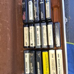 8 Tracks Cassete Tapes