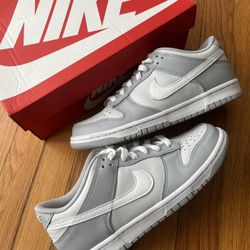 Nike Dunks 