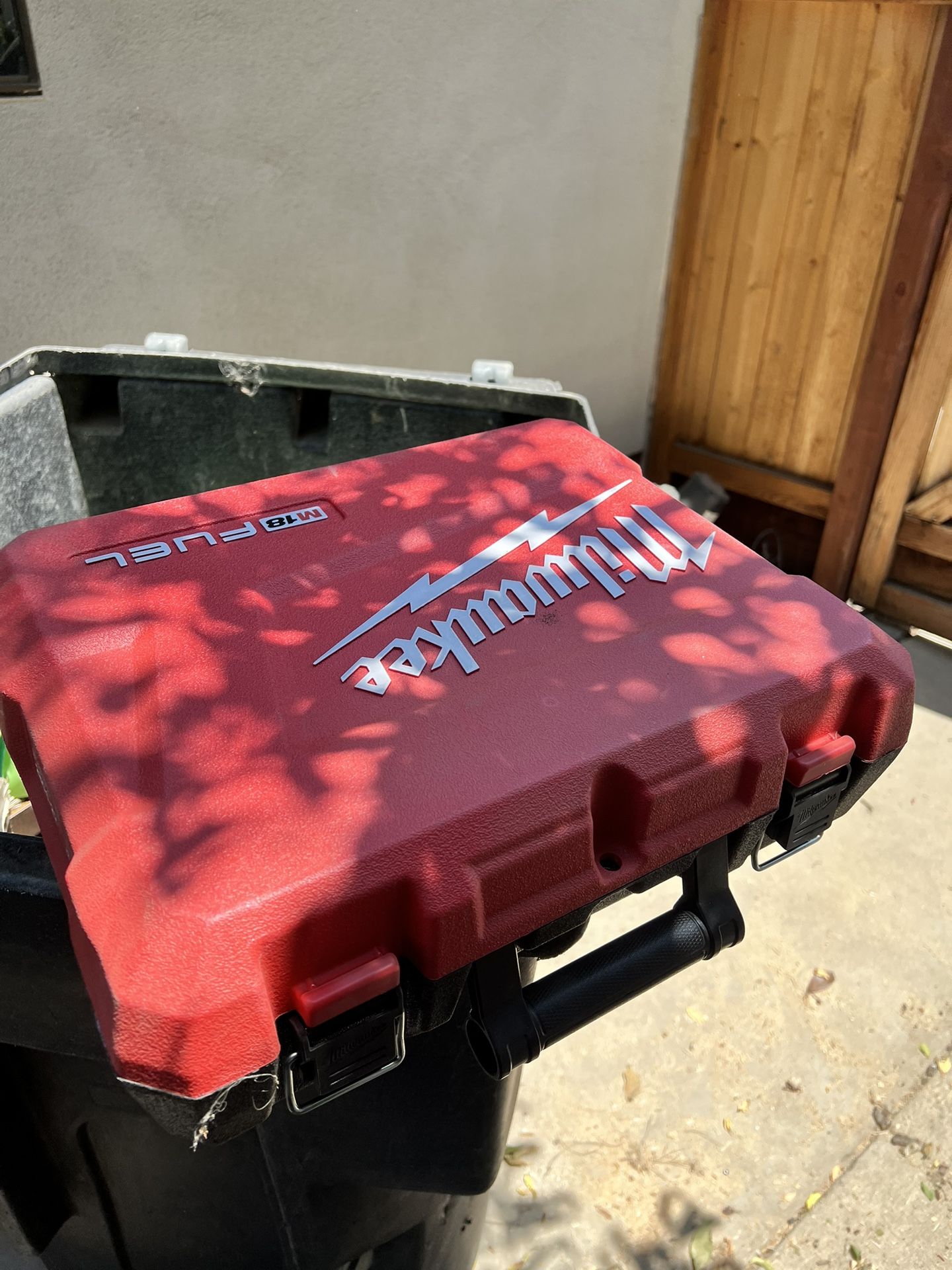 Milwaukee Case
