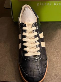 Steve Madden