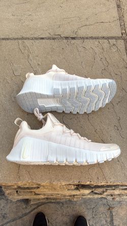 New Nike free Metcon 6 chalk pure platinum gym workout training shoes Women’s 10, Men’s 8.5