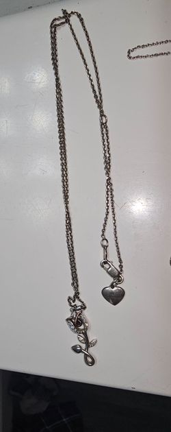 Silver Chain Necklace with Rose Pendant