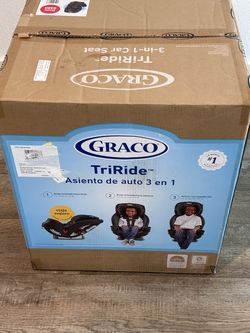 GRACO TriRide 3-in- 1 Car Seat (NEW )
