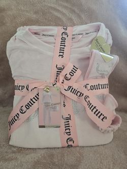 Juicy Couture 4 Piece Pajama Set