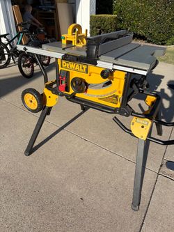 DeWalt Portable Table Saw with Stand