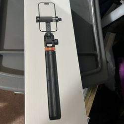 Brand New Tripod (never Been Opened)