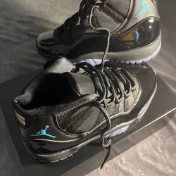Air Jordan 11 Retro ‘Gamma Blue’ 2025 (Size 9 M)