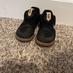 Nike Size 10 Niños 