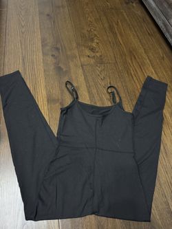 Jumpsuit Size: Small