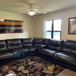 Leather Sectionals 