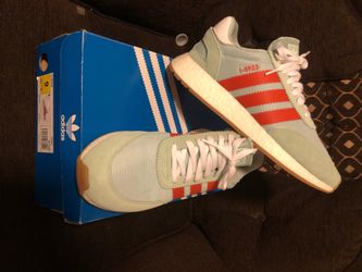 Adidas size 9 men