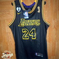 Los Angeles Lakers Kobe Bryant Jersey 