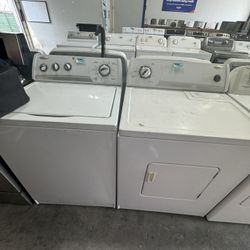 Set Whirlpool Washer & Electric Dryer 