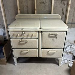 1930s DETROIT JEWEL GAS STOVE