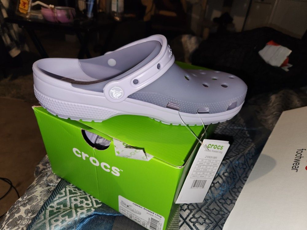 Crocs