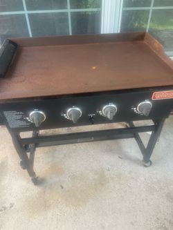 Outdoor Gourmet grill
