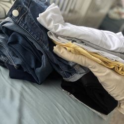 XL Maternity Clothes