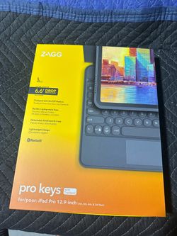 Zagg detachable keyboard and case