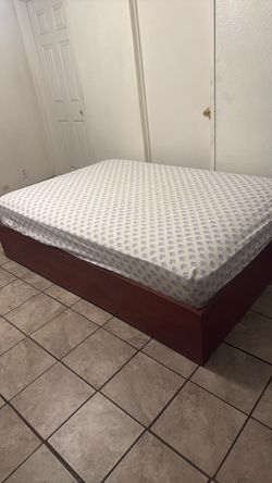 Full Size Bed