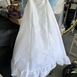 “Undercover” Wedding Dress Petticoat (size 7)