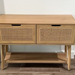 Hearth And Hand Console Table