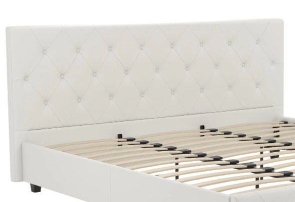 Beautiful White Leather King Bed W Napqueen Foam Mattress