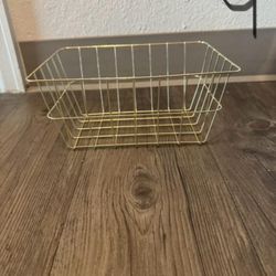 New Metal Basket $5 Each Or $30 For All 