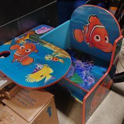Finding Nemo Kids Desk