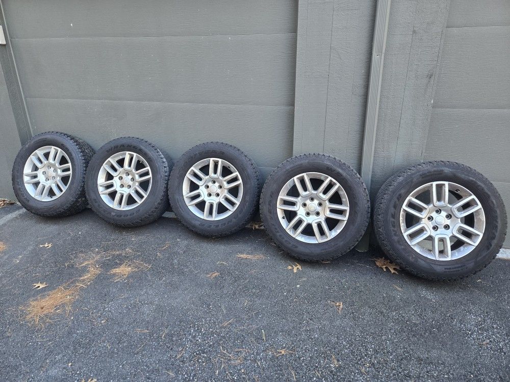 5x Land Rover OEM 19-inch Wheels And Wrangler adventure At Tires 