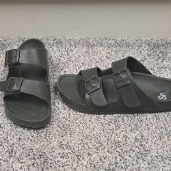 8 Women's slip on Sandals