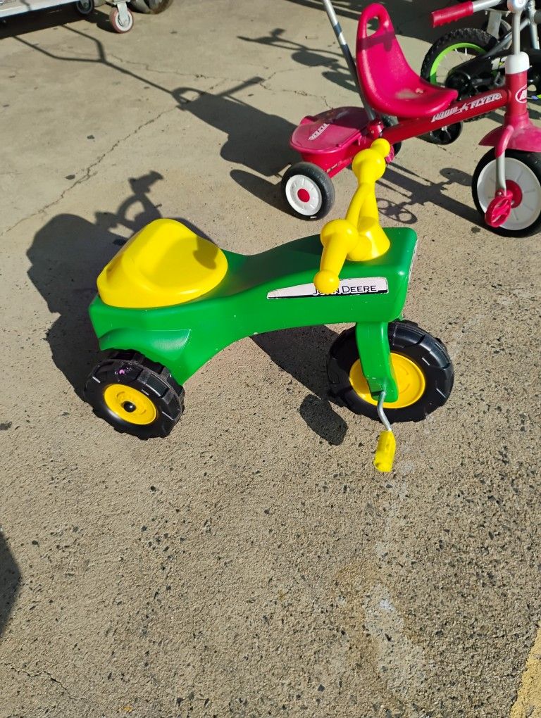 Toddler John Deere trike