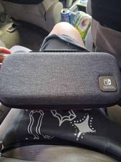 Nintendo switch case,gray, with handles, with game holders, and zipper pocket