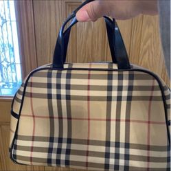Authentic Burberry Purse