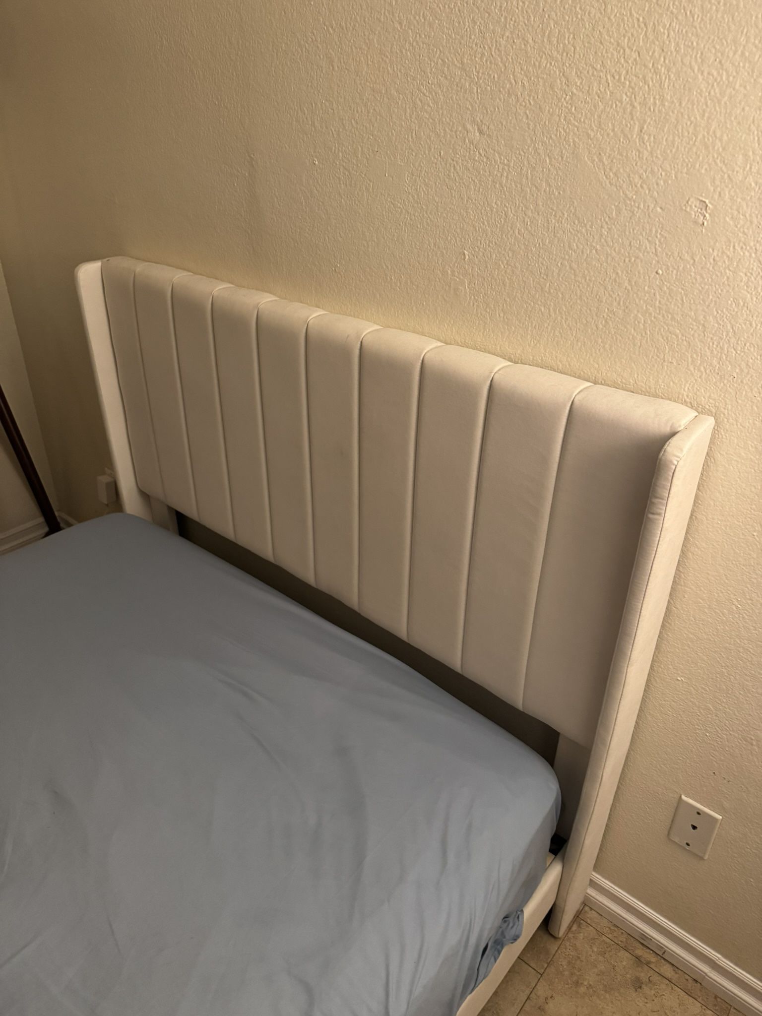 Full size bed frame and Mattress 