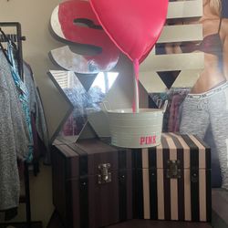 Victoria’s Secret Clothes 