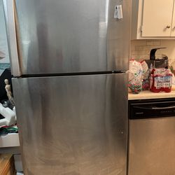 Free Refrigerator Whirlpool