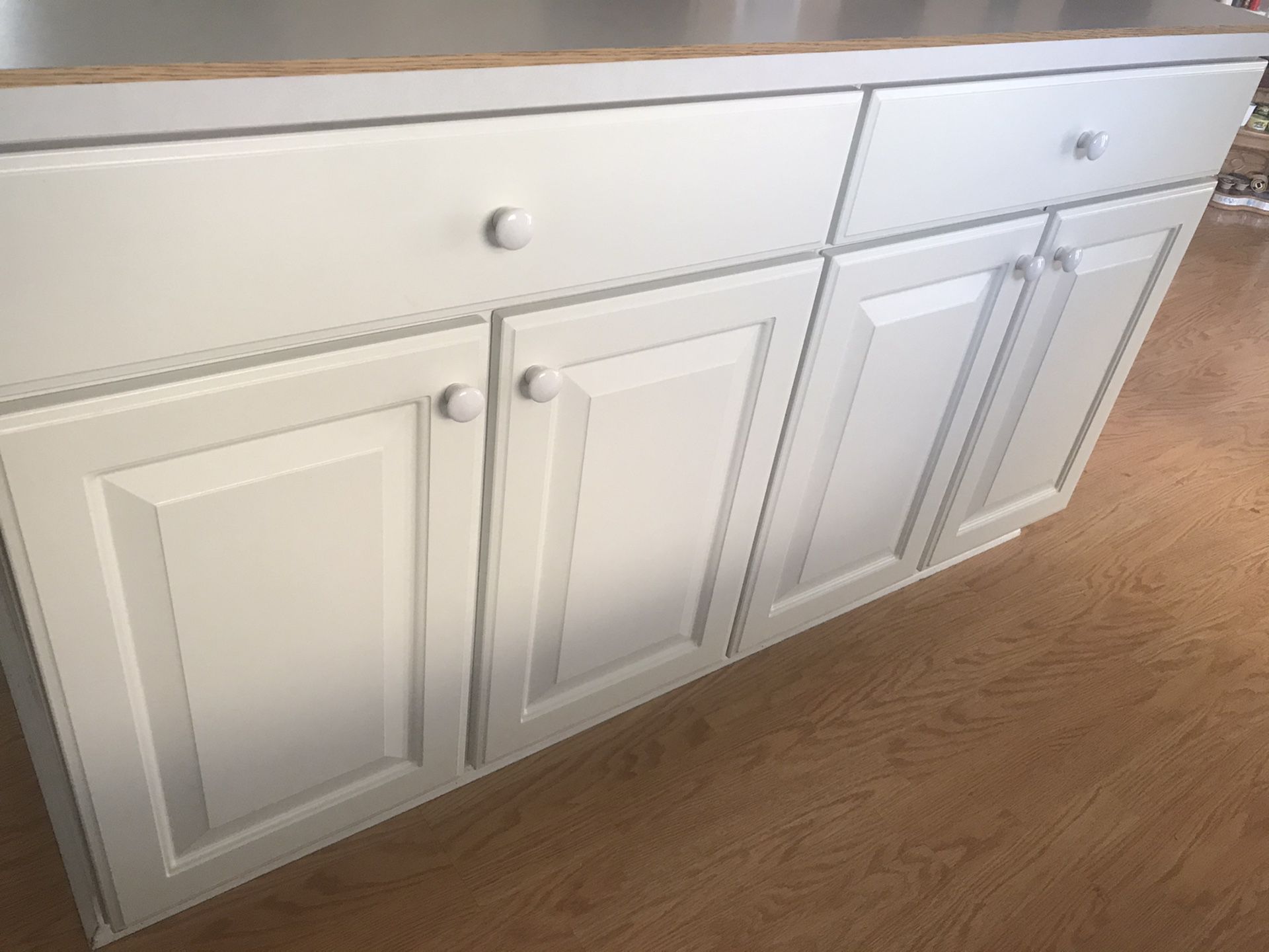 Kitchen/cabinet Door knobs