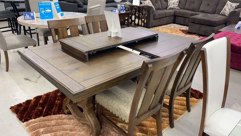 ON THE SLAMS AGAIN👏👏DINING SET $899//👍 NO CREDIT Needed 👌 Financing Available 🌟DOWN PAYMENT $39//