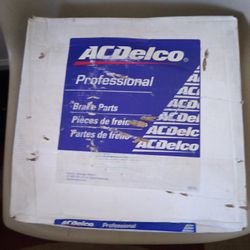 2002 GMG Envoy SLT Rear Discs