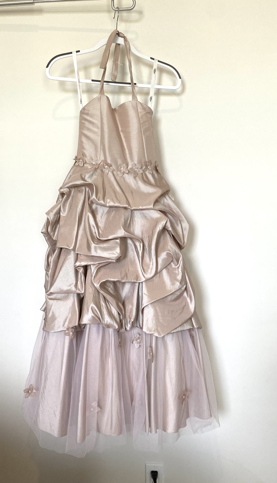 Tiffany Designs Couture for The House of Wu. Girl Formal Dress Size 12