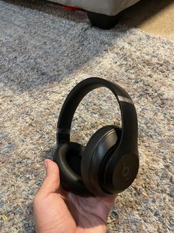 Beats By Dre Headphones