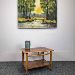 MCM Vintage Acclaim Collection 2 Tiered End Table by Lane