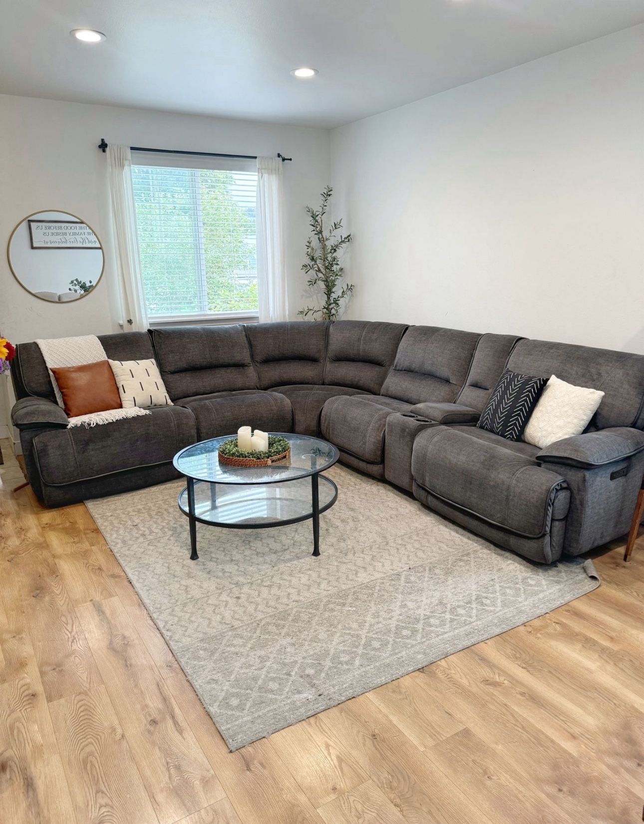 Like New Power Recliner Sectional Couch DELIVERY available 🚚